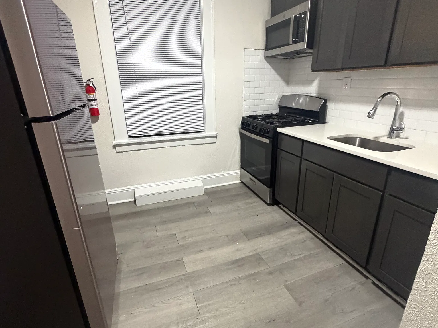 1 bed, 800 sqft, $1,995 — Photo 1
