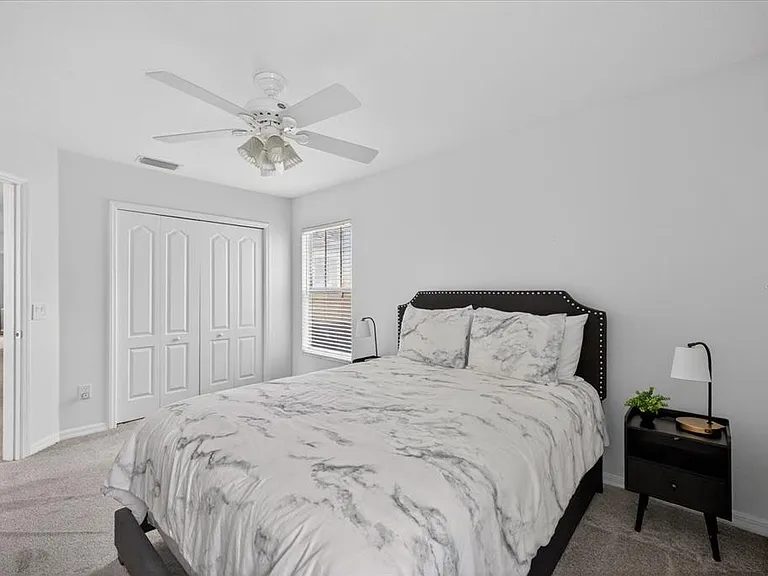 11115 Avery Oaks Dr — Photo 36