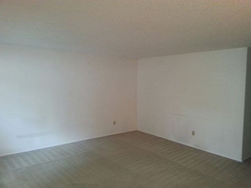 2nd image of 12804 NE 84th St