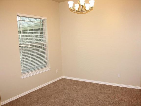 3rd image of 4413 Grassy Glen Dr