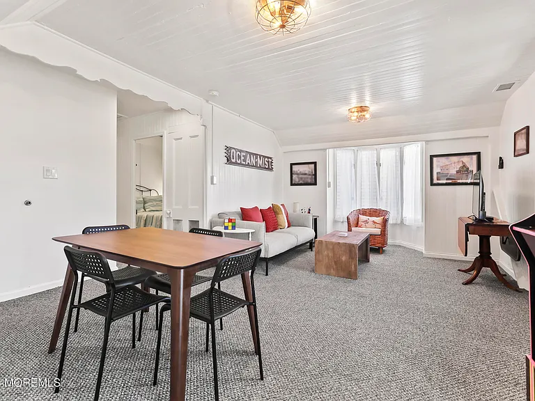 9 Pitman Ave — Photo 24