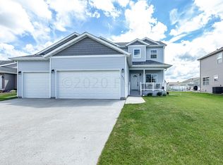 1251 5th St NW, West Fargo, ND 58078