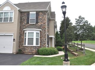 426 Oxford Ln, Chalfont, PA 18914