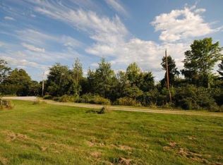 96 Chestnut Hill Rd, Amherst, NH 03031