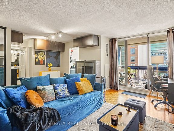 5th image of 105 McCaul St #607