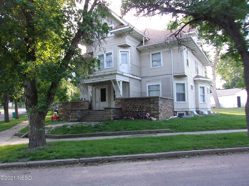 1st image of 501 N Park St