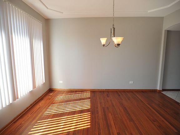 5th image of 6020 Warwick Dr
