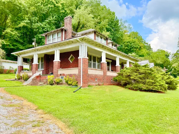 5994 Dr Thomas Walker Rd, Rose Hill, VA 24281