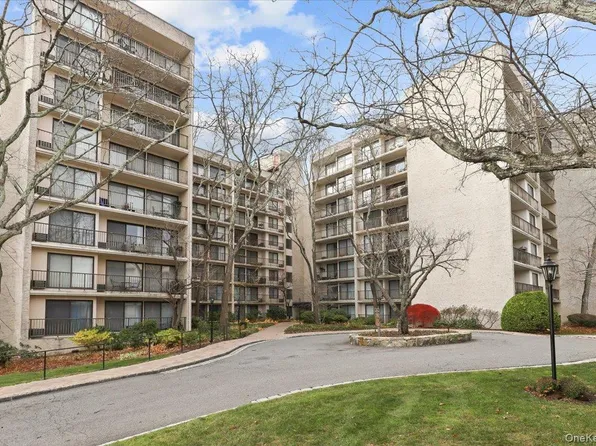 150 Overlook Avenue #6L, Peekskill, NY 10566