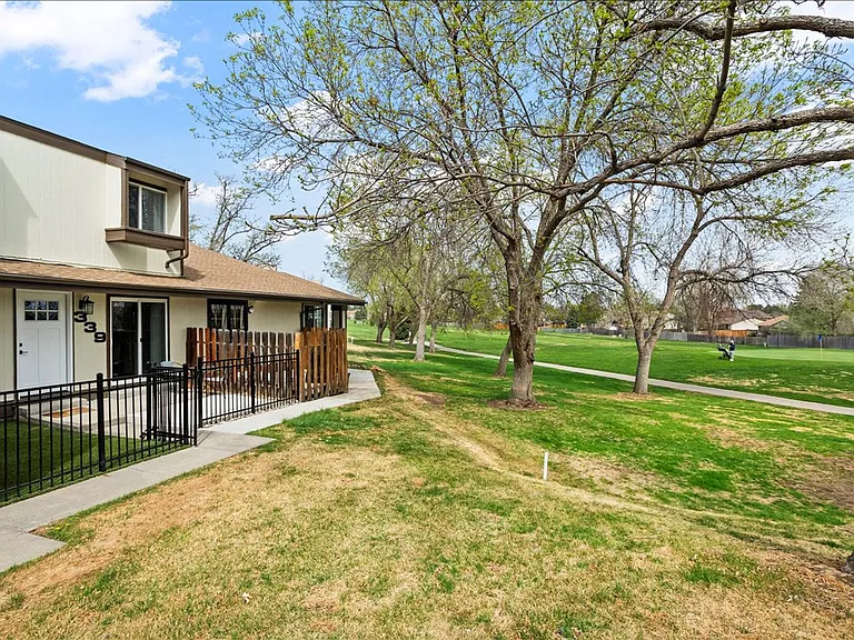 8654 Chase Dr #339 — Photo 30