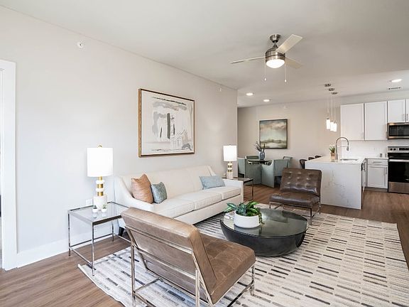 5th image of 2513 Nashville Hwy #2B-2Ba-1209Sqft