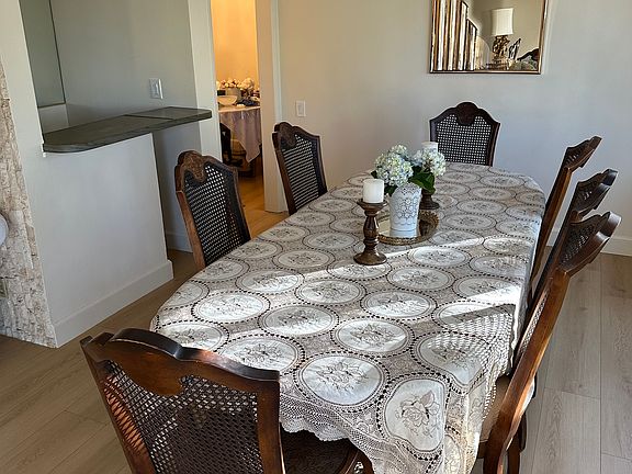 5th image of 910 S Holt Ave APT 201