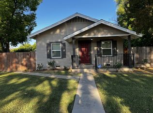 2601 N Thorne Ave, Fresno, CA 93704