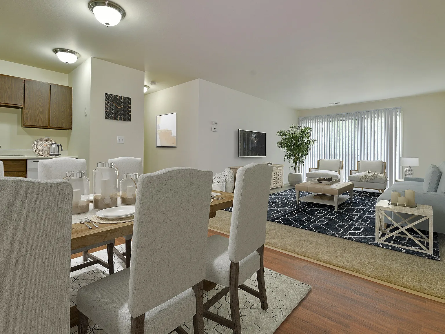 Grand Bend Club Apartments — Photo 3