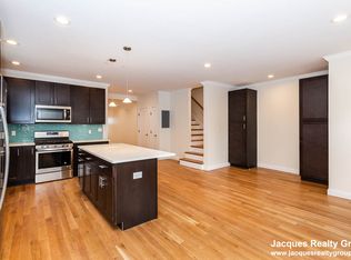 25 1st St, Medford, MA 02155