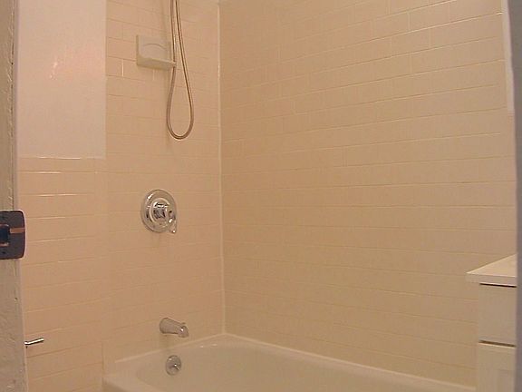 5th image of 344 W 17th St APT 4A