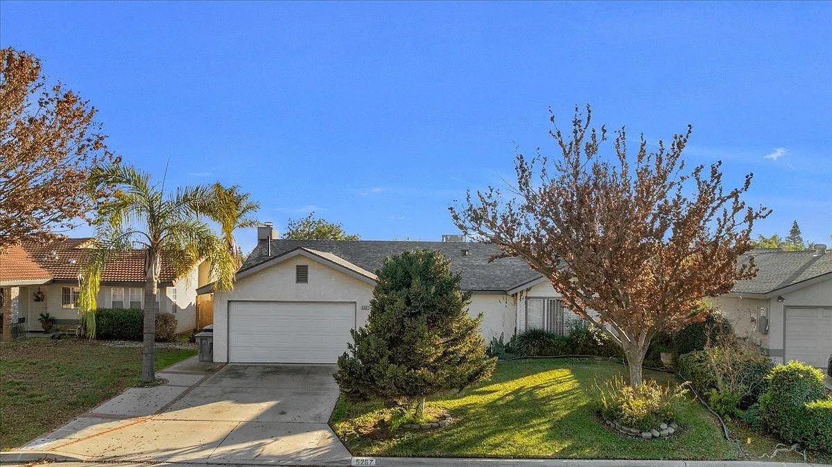 5267 W Wathen Ave photo 1