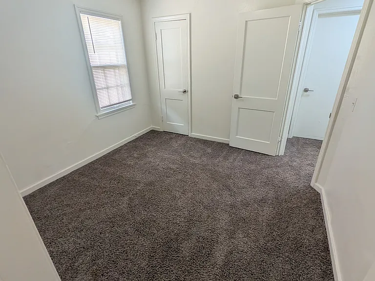 313 E Jacobs Dr #1 — Photo 15