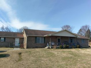 3235 White Rd, Loudon, TN 37774