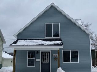313 Victoria Ave, Negaunee, MI 49866