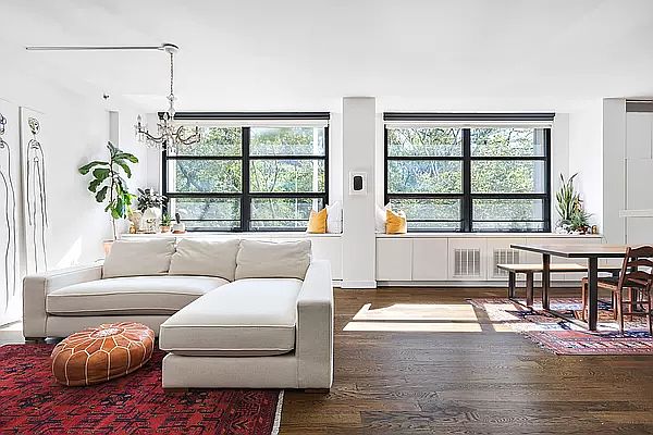 1st image of 7 Essex St APT 2A