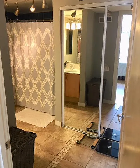 939 W Madison St #404 — Photo 5