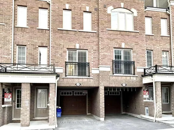 2702 Deputy Minister Path, Oshawa, ON L1L 0M7