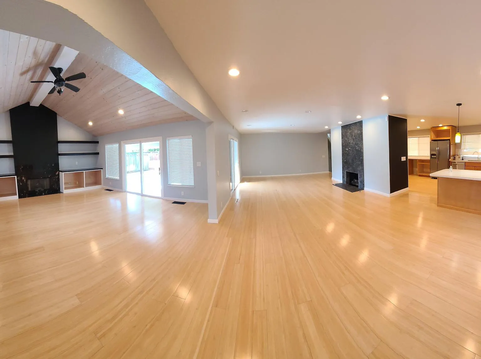 5 bed, 2868 sqft, $7,500 — Photo 4
