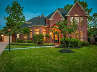 50 Berry Blossom Dr, Spring, TX 77380