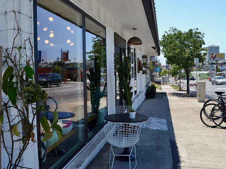 2315 Lincoln Ave — Photo 22