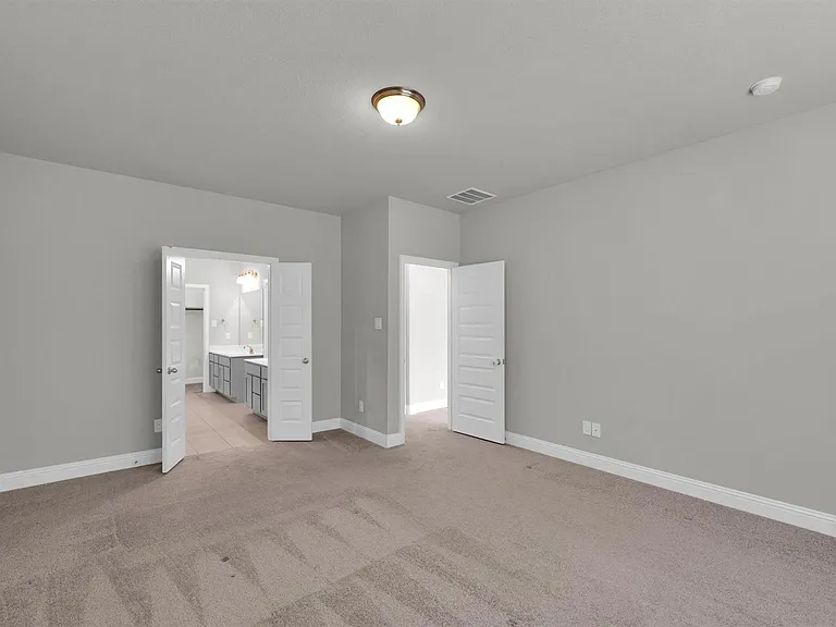 6401 Longhorn Herd Ln — Photo 10