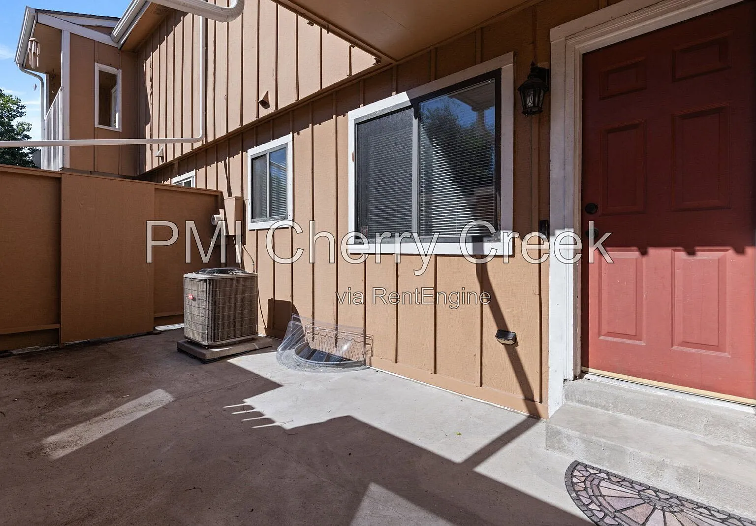 2 bed, 2.5 bath, 1619 sqft, $2,495 — Photo 2
