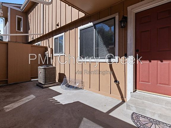 2nd image of 554 Vance St