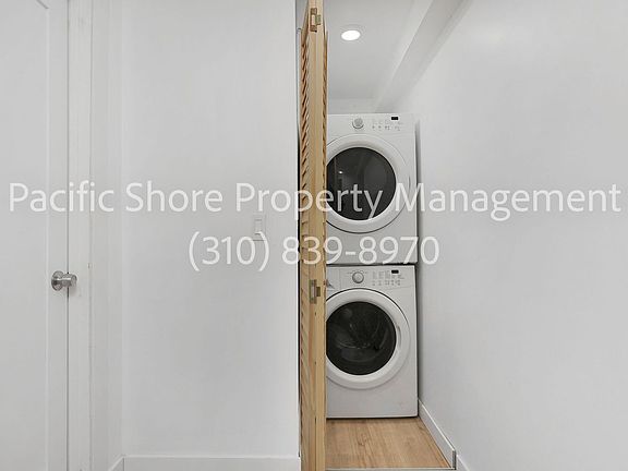 4th image of 3615 Griffin Ave #1/4