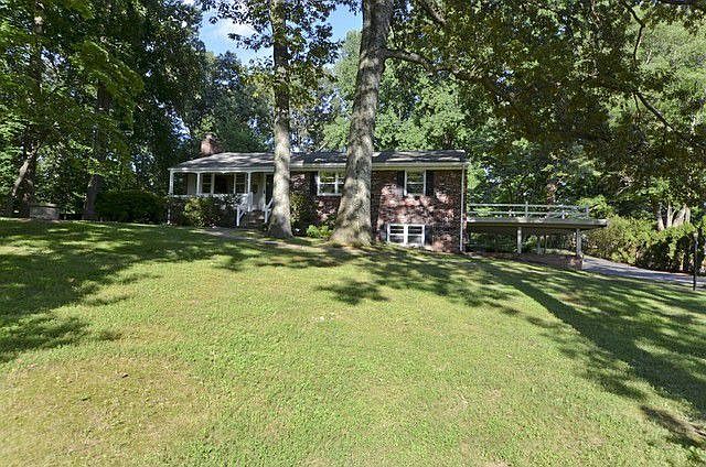 1st image of 2311 Stryker Ave