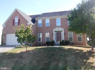 11137 Suffolk Dr, Hagerstown, MD 21742