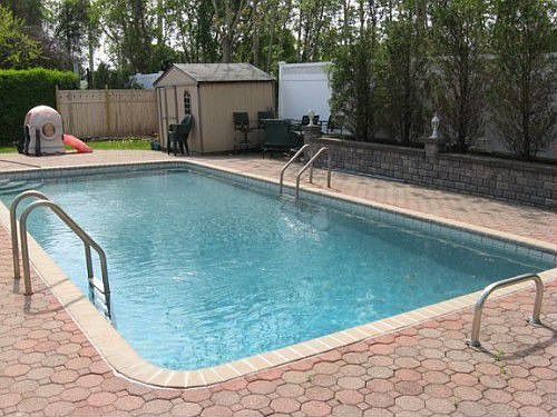 1st image of 60 Hampshire Dr