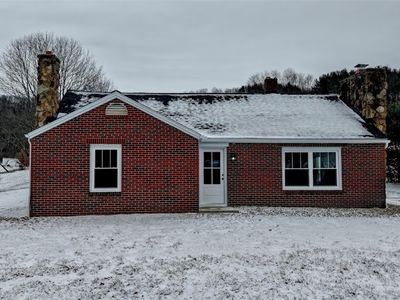 4295 Blacksnake Hill Rd NE, Dover, OH, 44622