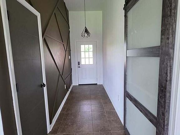 4th image of 1150 Bridgetowne Ln
