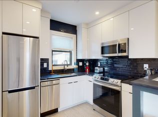 353 E 8th St APT 3, Boston, MA 02127