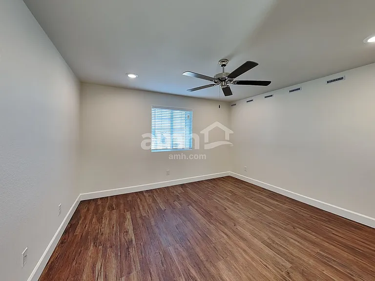 8845 Carmine Cob Ave — Photo 9