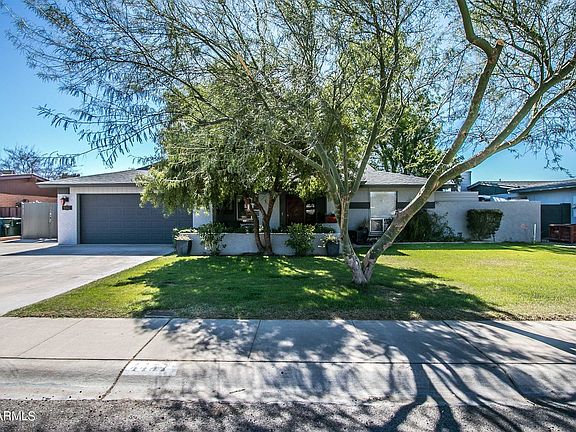 3rd image of 4457 W Corrine Dr