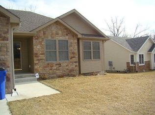 1311 Overbrooke Dr, Junction City, KS 66441