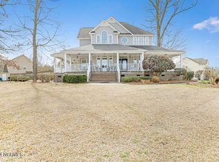 315 W Howard Dr, Jacksonville, NC 28540