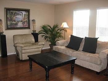 5th image of 2725 Spencer Cir