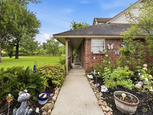 18722 Fenske Rd, Cypress, TX 77433