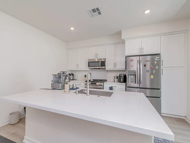 12249 Mirasol Loop #F — Photo 9