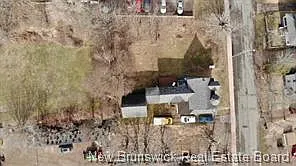 15 Allison Ave — Photo 45