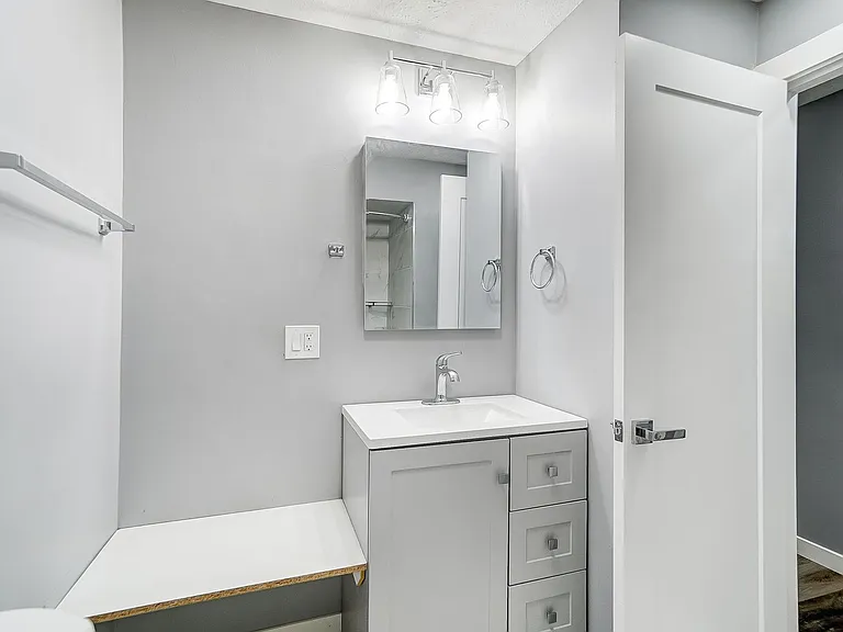 Cascade Ridge — Photo 20