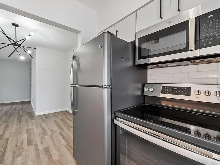 1811 Stoney Brook Dr #91 — Photo 13